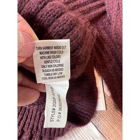 Belle du Jour Burgundy Ribbed Soft Cozy Sweater Cross Bar Back sz LARGE NWT - Picture 7 of 10